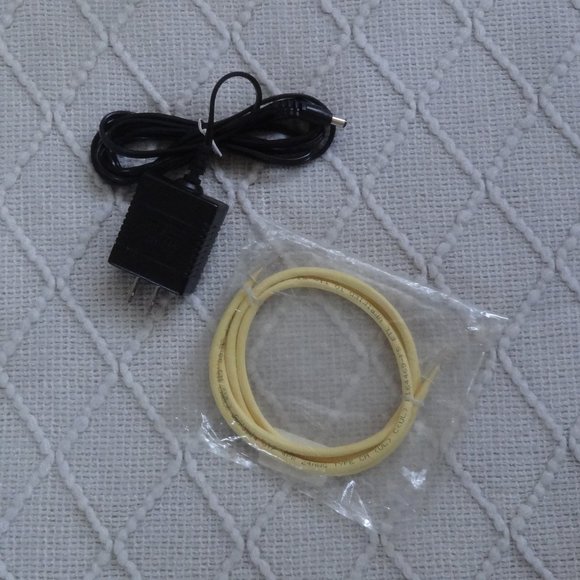 D-Link ROUTER ~ DI-604 ~ Like NEW - Picture 7 of 7